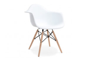 NEREA, https://konsimo.pl/kolekcja/nerea/ Białe krzesło z podłokietnikami skandynawskie biały - zdjęcie