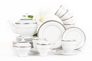GEOS PLATIN, https://konsimo.pl/kolekcja/geos-platin/ Serwis herbaciany polska porcelana 15 elementów biały / platynowy wzór dla 6 os. Platin - zdjęcie