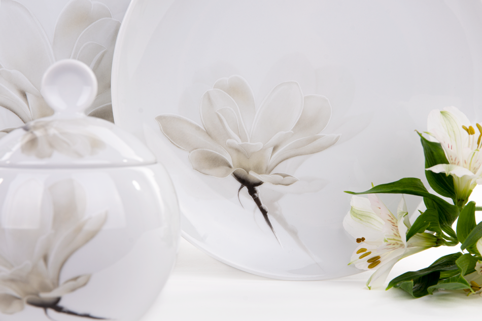 BOSS MAGNOLIA Zestaw porcelanowy obiadowo-kawowy na 6 os. Biały / wzór magnolii Magnolia - zdjęcie 13