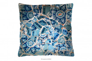 LUCENS, https://konsimo.pl/kolekcja/lucens/ Niebieska poduszka we wzory ozdobna niebieski/biały - zdjęcie