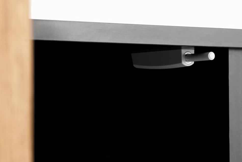 LOFTY Szeroka szafka RTV w stylu loft z półkami czarna czarny/dąb naturalny - zdjęcie 14