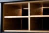 LOFTY Szeroka szafka RTV w stylu loft z półkami czarny/dąb naturalny - zdjęcie 26