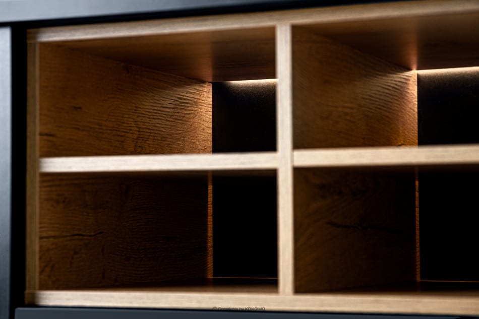 LOFTY Szeroka szafka RTV w stylu loft z półkami czarny/dąb naturalny - zdjęcie 25