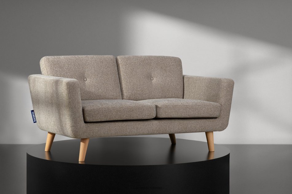 TAGIO II Skandynawska sofa 2 osobowa z pikowaniem w tkaninie plecionej jasny brązowy jasny brązowy - zdjęcie 1