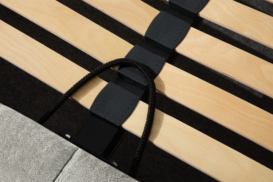 MERIDE Łóżko tapicerowane 200 cm z pikowaniem jasny szary jasny szary - zdjęcie 15