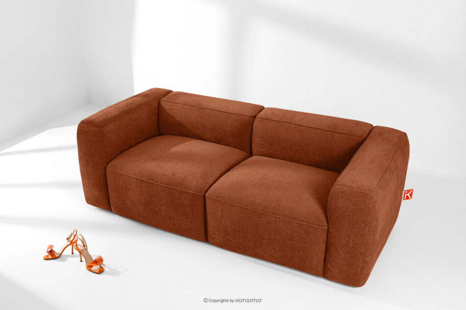 FUBBO Miękka sofa dwuosobowa w tkaninie plecionej rudy rudy - zdjęcie 1