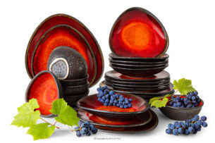 PRIMA, https://konsimo.pl/kolekcja/prima/ Zestaw obiadowy z ceramiki ręcznie szkliwiony 6os. (24 el.) czerwony czerwony - zdjęcie